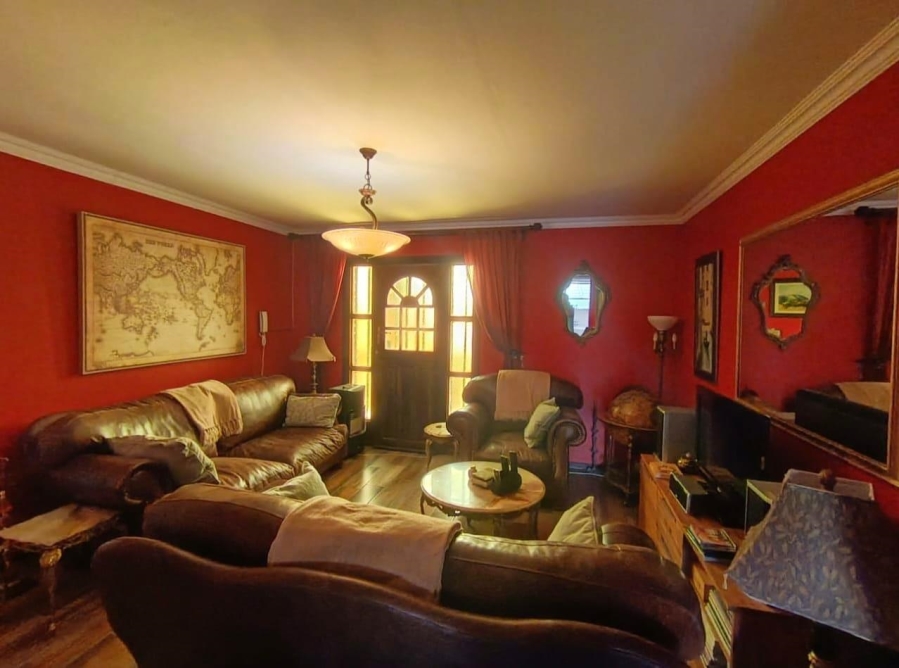 7 Bedroom Property for Sale in Langenhovenpark Free State